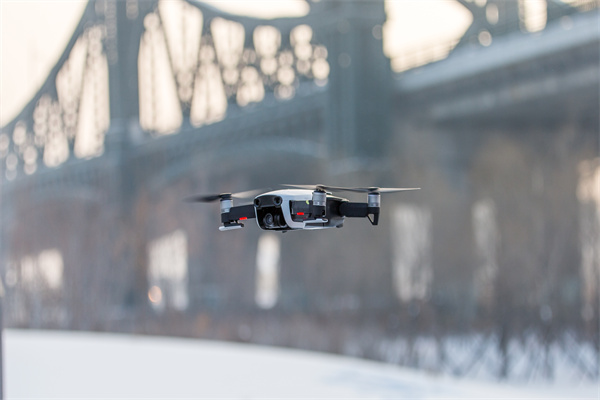 【略知一二】從初創到飛躍：FPV競速無人機的演進與未來